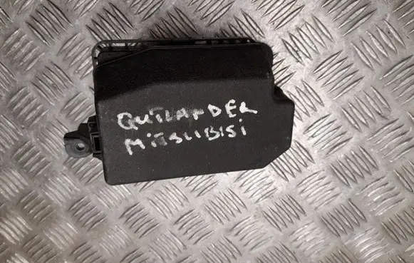 Mitsubishi Outlander Fuse box set 3746NA