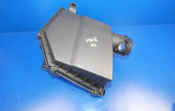 Volvo V60 Air filter box 31474862