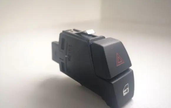 BMW 5 F10 F11 Hazard light switch 9161896 6131