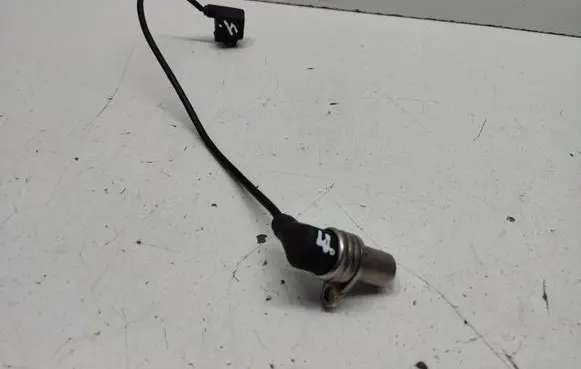 BMW 3 E36 Crankshaft position sensor 17240552