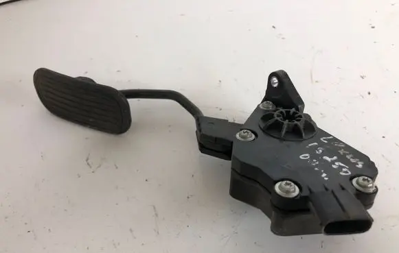 Lexus IS 220D-250-350 Accelerator throttle pedal 7811053010 1988007221