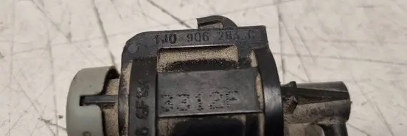Audi A4 S4 B6 8E 8H Turbo solenoid valve 1J0906283C 3312B