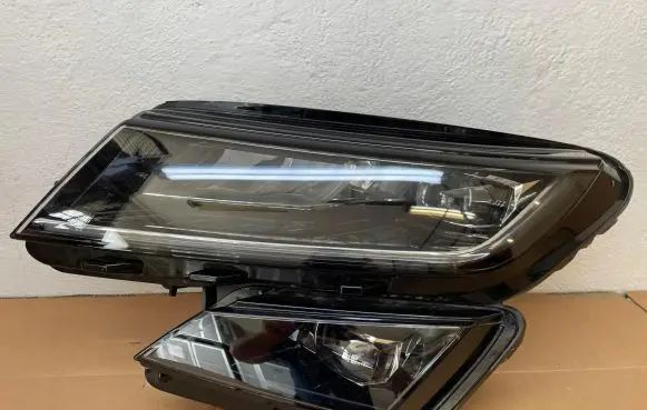 Skoda Kodiaq Headlight/headlamp 2566941015H