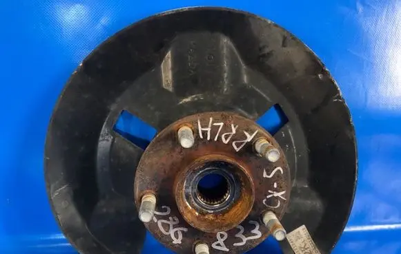 Mazda CX-5 Rear wheel bearing hub KD352615XB