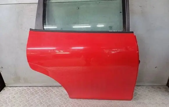 Seat Leon (1P) Rear door 1618337