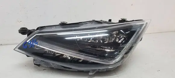 Seat Ibiza V (KJ) Headlight/headlamp 6F1941007E 31903400 7LL07106