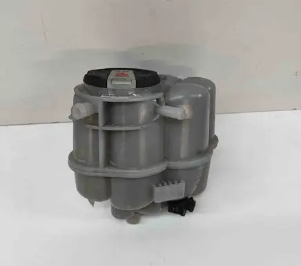 Audi A5 Coolant expansion tank/reservoir 8W2121405H