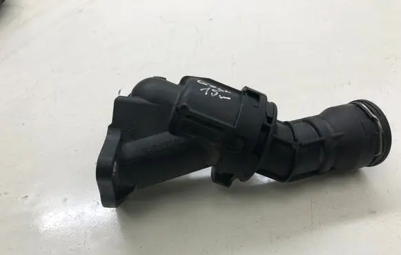 Thermostat/thermostat housing