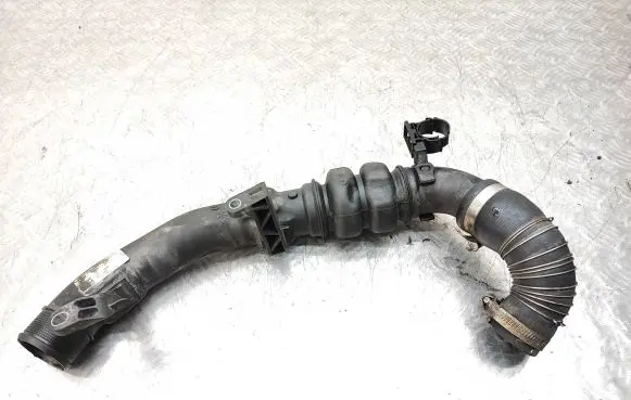Ford Mondeo MK V Intercooler hose/pipe DS736C646FJ F401407580