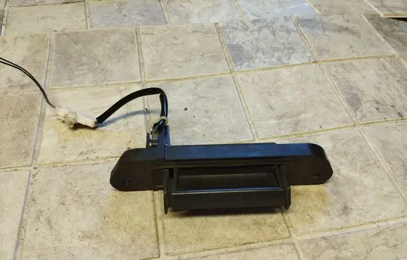 Mitsubishi Grandis Tailgate/trunk/boot exterior handle