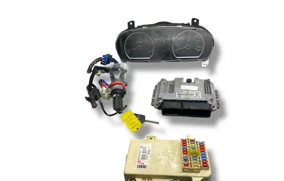 Hyundai i30 Engine ECU kit and lock set 391132A412 0281017212 919501H510