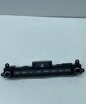 KIA Sportage Head unit multimedia control D9965