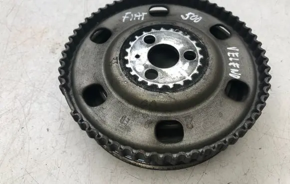 Fiat 500L Crankshaft pulley WGR82