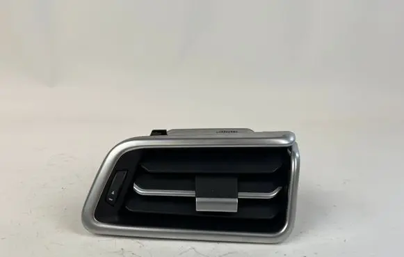 Maserati Ghibli Dashboard side air vent grill/cover trim 6700190610