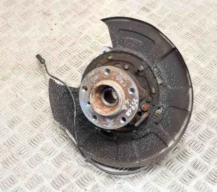 BMW X6 F16 Rear wheel hub 6770984