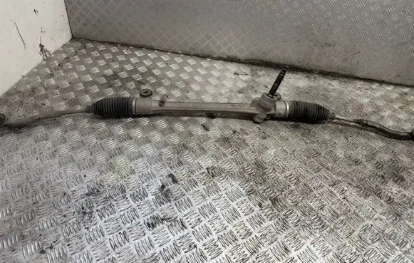 Toyota Yaris Steering rack 