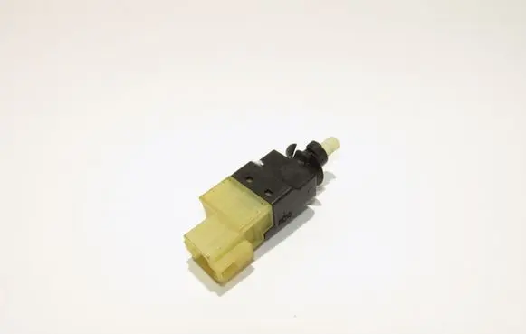 Mercedes-Benz Vito Viano W639 Brake pedal sensor switch A0015454409