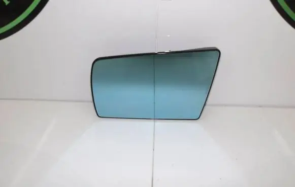 Mercedes-Benz C W202 Wing mirror glass A2028100721