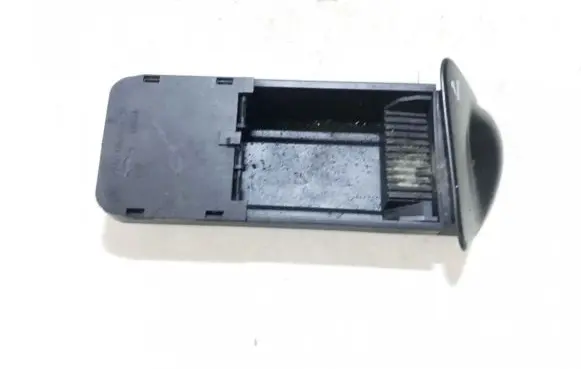 Ford Focus Car ashtray 98aba04810ce