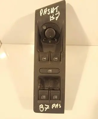 Volkswagen PASSAT B7 Electric window control switch 3AC857858A