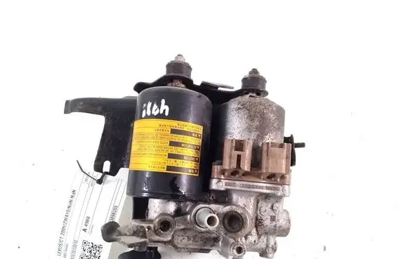 Lexus CT 200H ABS Pump 4707012010