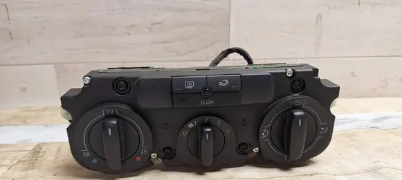 Volkswagen PASSAT B6 Climate control unit 1CF74730900