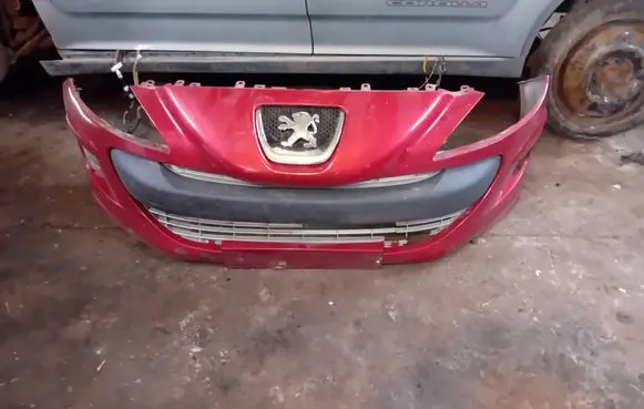 Peugeot 308 Front bumper PG04029BA