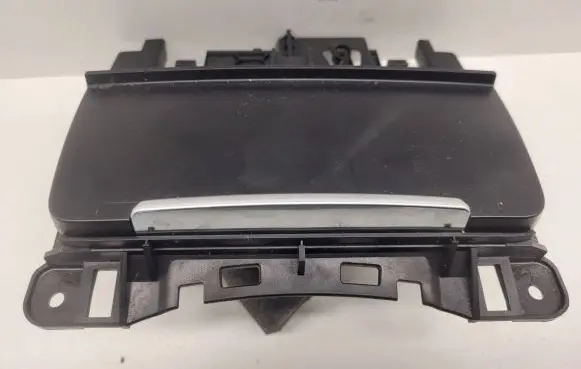 Audi A4 S4 B8 8K Ashtray (front) 8K0857951