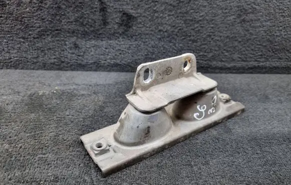 Audi A6 Allroad C6 Muffler mount bracket/holder 4F0253099D 4F0253099K