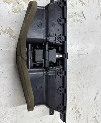 BMW 5 E60 E61 Dash center air vent grill 05114001 05148001