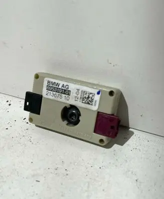 BMW 5 E60 E61 Aerial antenna filter 6953191