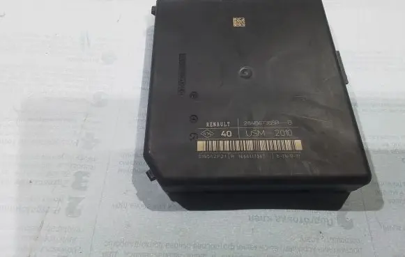 Renault Master III Fuse module 284B67365R