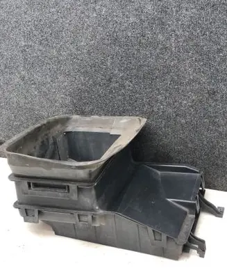Renault Captur Air intake duct part 215580321R 99023A0 99024A0
