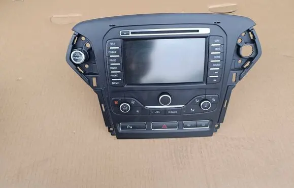 Ford Mondeo MK IV Radio/CD/DVD/GPS head unit BS7T18K931AE