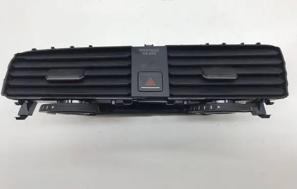 Volkswagen Golf VII Dashboard air vent grill cover trim 5G2819728AA