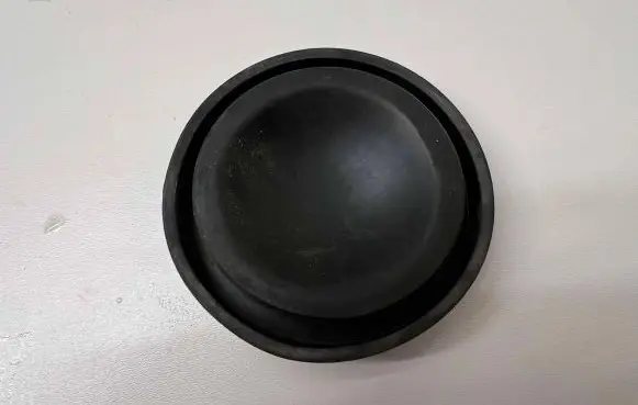 Skoda Octavia Mk2 (1Z) Headlight/headlamp dust cover