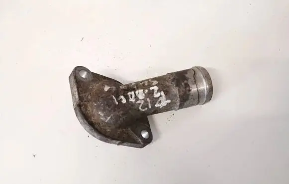 Nissan Primera Engine coolant pipe/hose