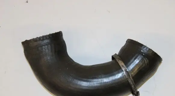 Mercedes-Benz ML W163 Intercooler hose/pipe A1635014982