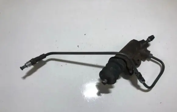 Toyota Corolla Verso AR10 Clutch master cylinder