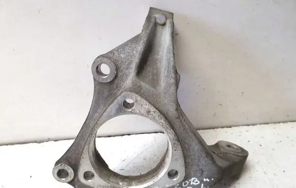 Opel Antara Front wheel hub spindle knuckle 25944109