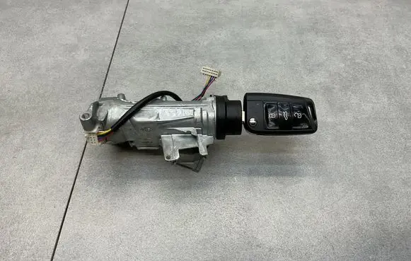 Skoda Octavia Mk3 (5E) Ignition lock 1K0905851 5Q0905665A