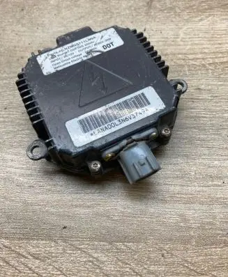 Nissan X-Trail T31 Headlight ballast module Xenon NZMNS111LANA D2RD2S2000hr