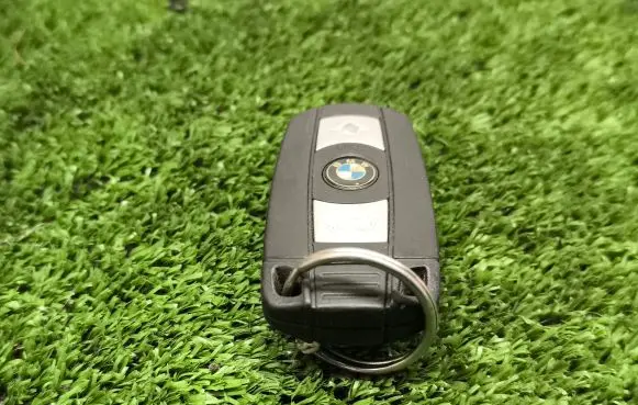 BMW 3 E90 E91 Ignition key/card 698658503