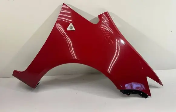 Mitsubishi Colt Fender 