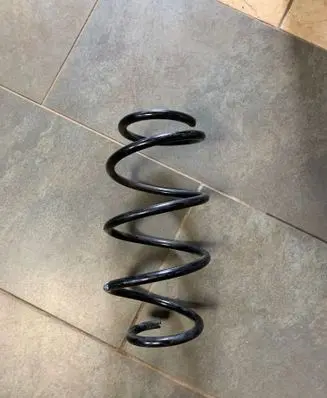 Subaru Forester SK Front coil spring 