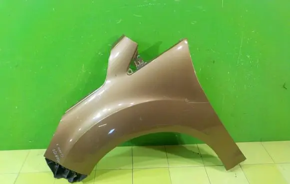 Ford C-MAX II Fender PRZOD LEWY