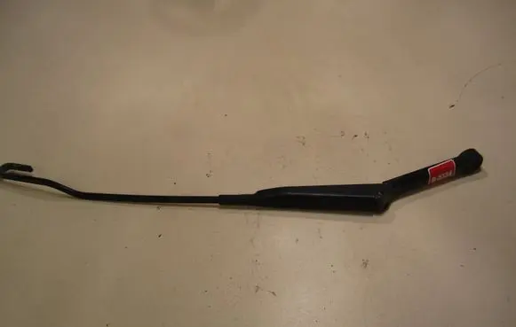 Audi A4 S4 B5 8D Front wiper blade arm 8D1955407A