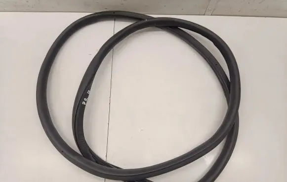 Mercedes-Benz A W177 Front door rubber seal