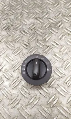 Audi Q7 4L Light switch