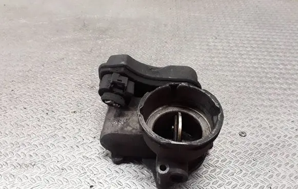 Mitsubishi Grandis Throttle valve 03G128063r